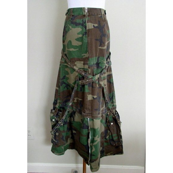 Vintage Tripp NYC Daang Goodman Camo Skirt Zip Off - Picture 9 of 12